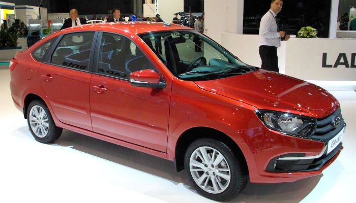novaia-Lada Granta liftback-2018-2019